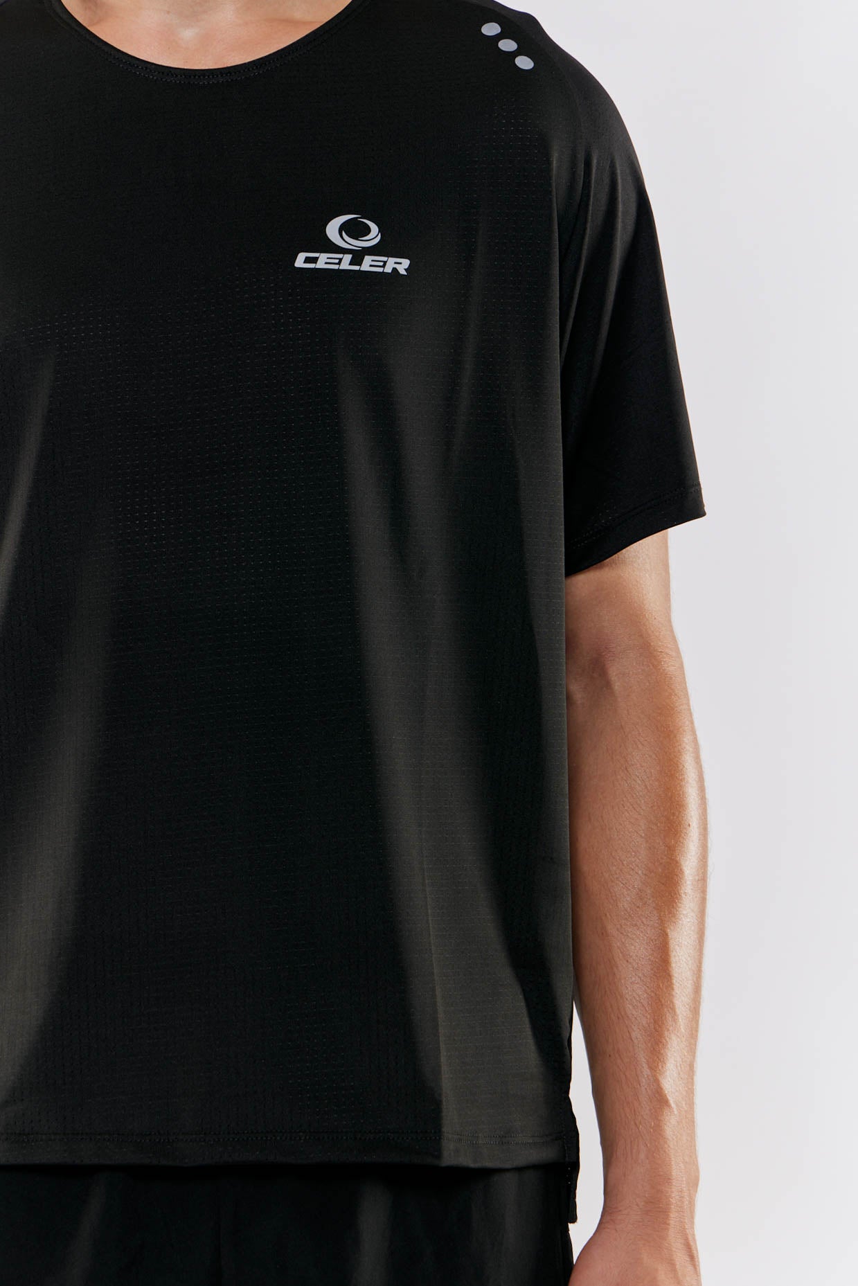 Remera Black Celer